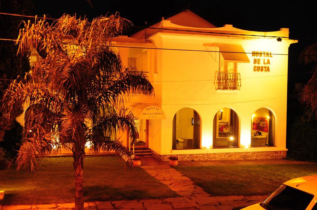 Hostal De La Costa Вила Карлос Пас Екстериор снимка