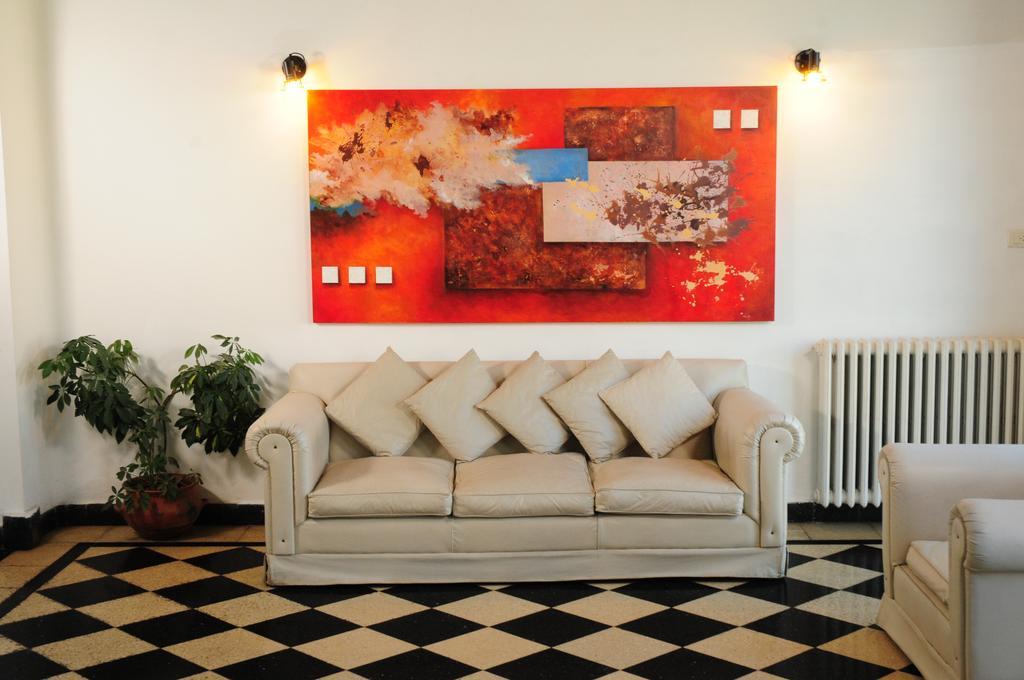 Hostal De La Costa Вила Карлос Пас Екстериор снимка