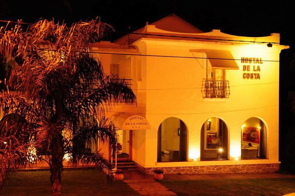 Hostal De La Costa Вила Карлос Пас Екстериор снимка