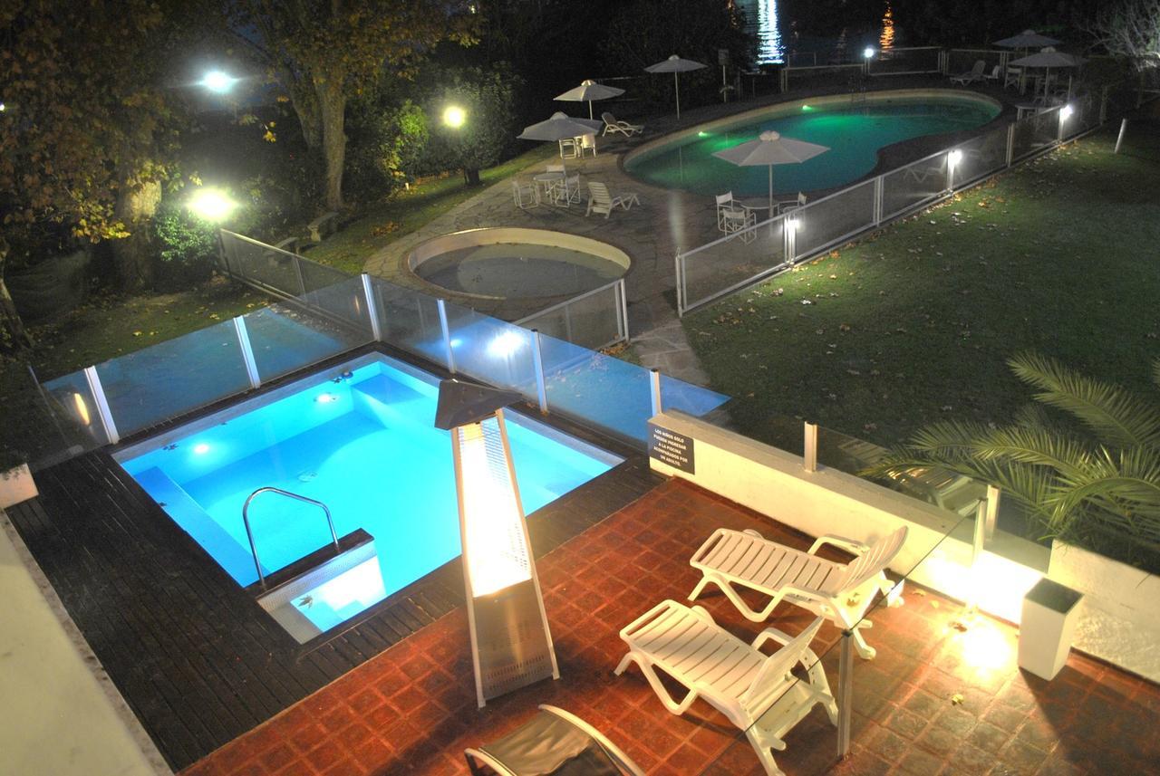 Hostal De La Costa Вила Карлос Пас Екстериор снимка